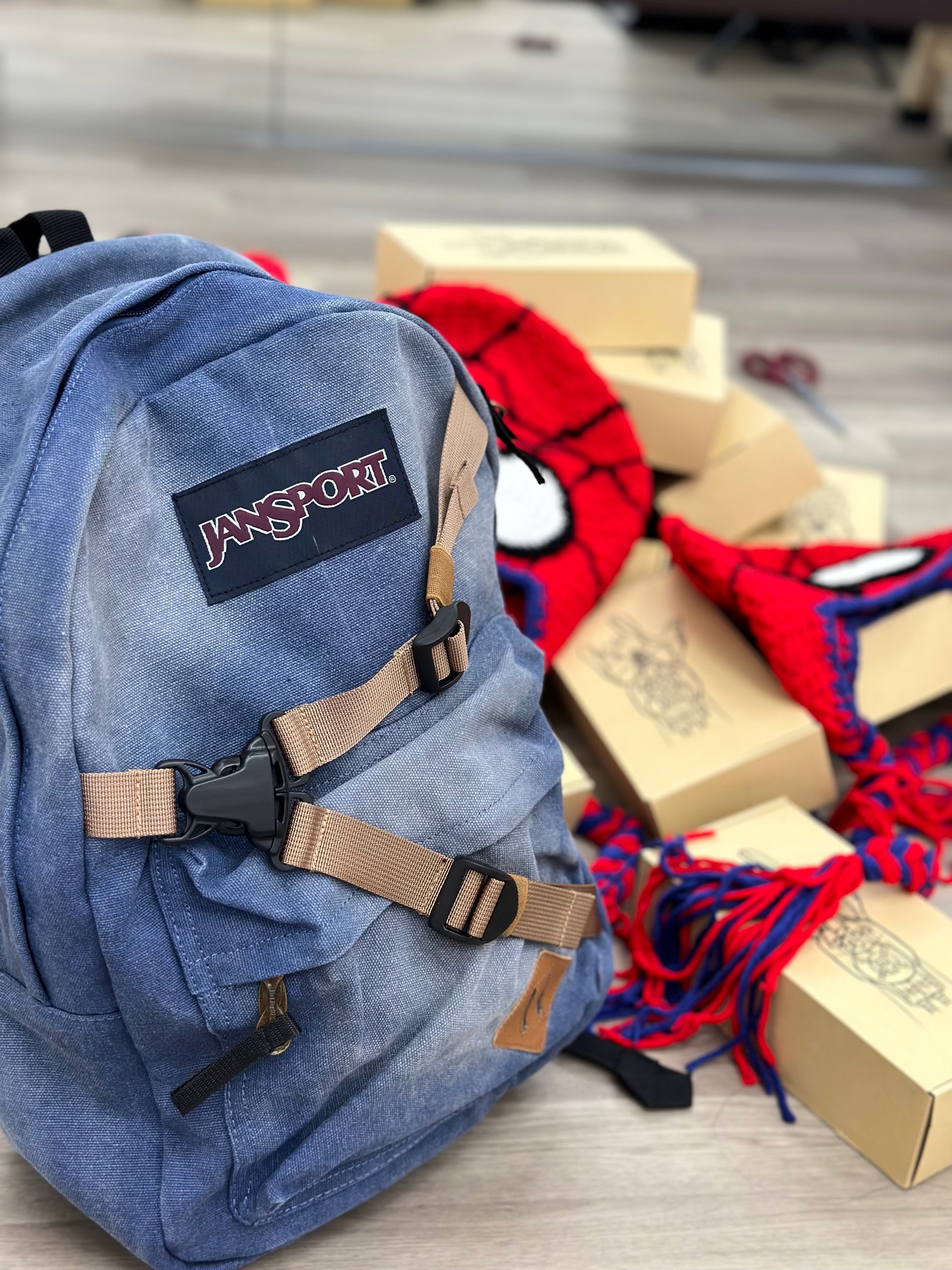 V2 BACKPACK