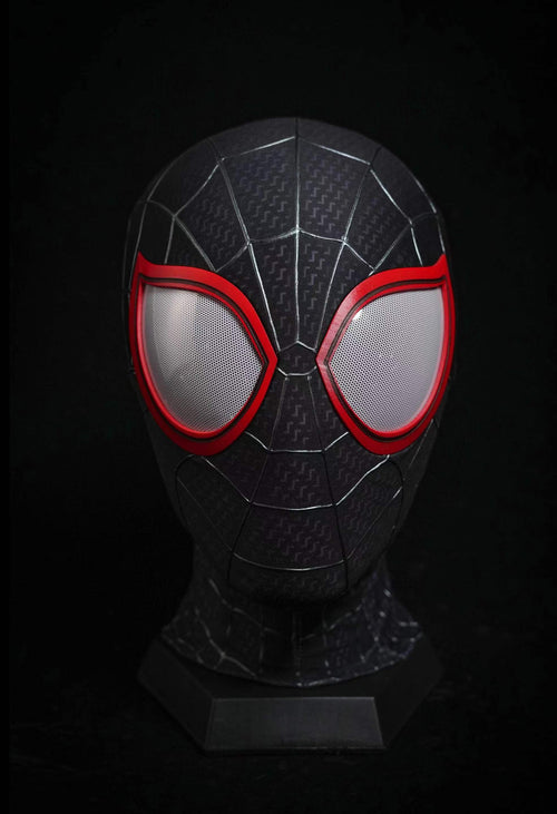 Black&Red Graffiti Style Mask