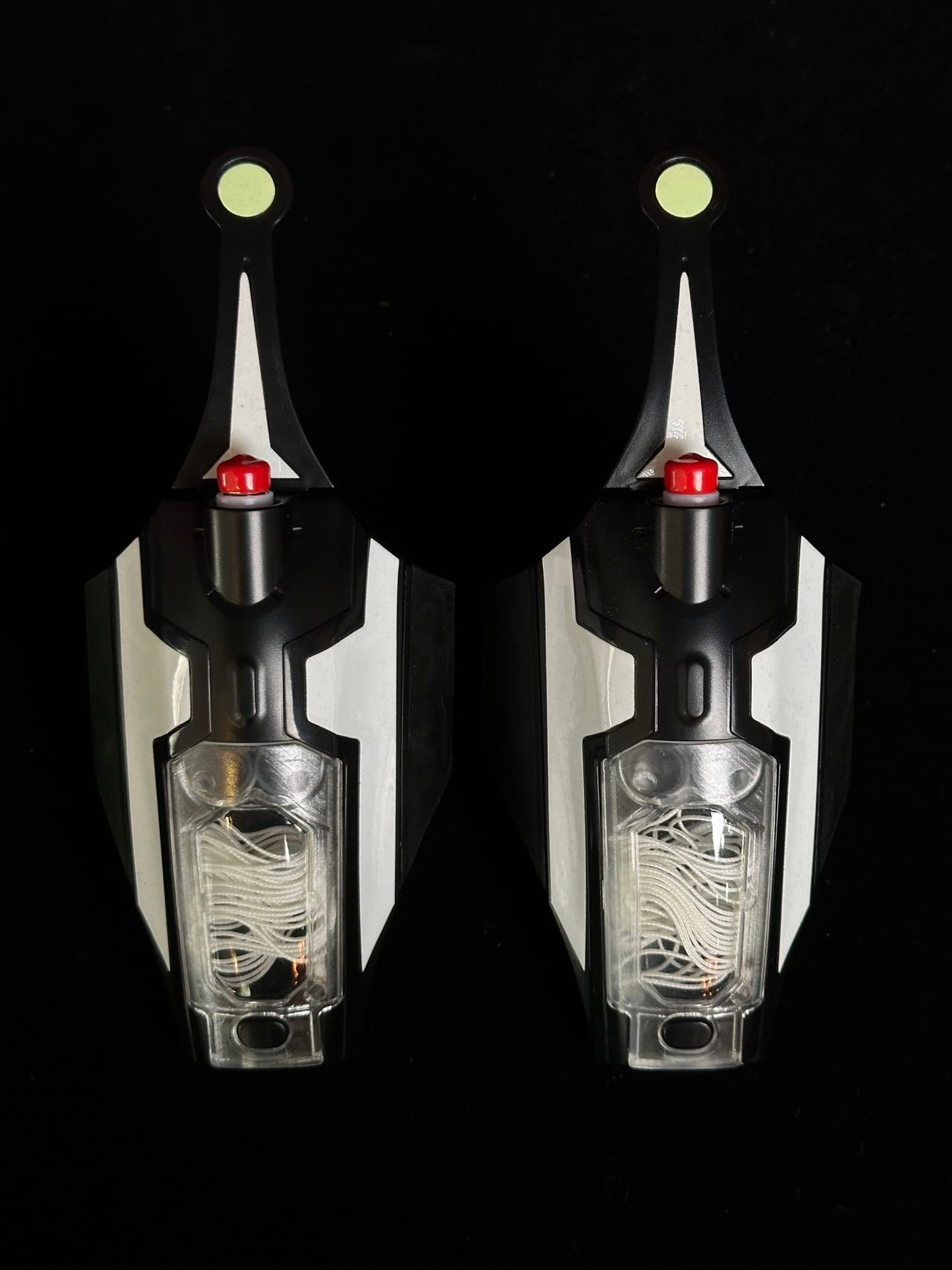 V2 Web Shooter (fluorescence)  automatic retraction