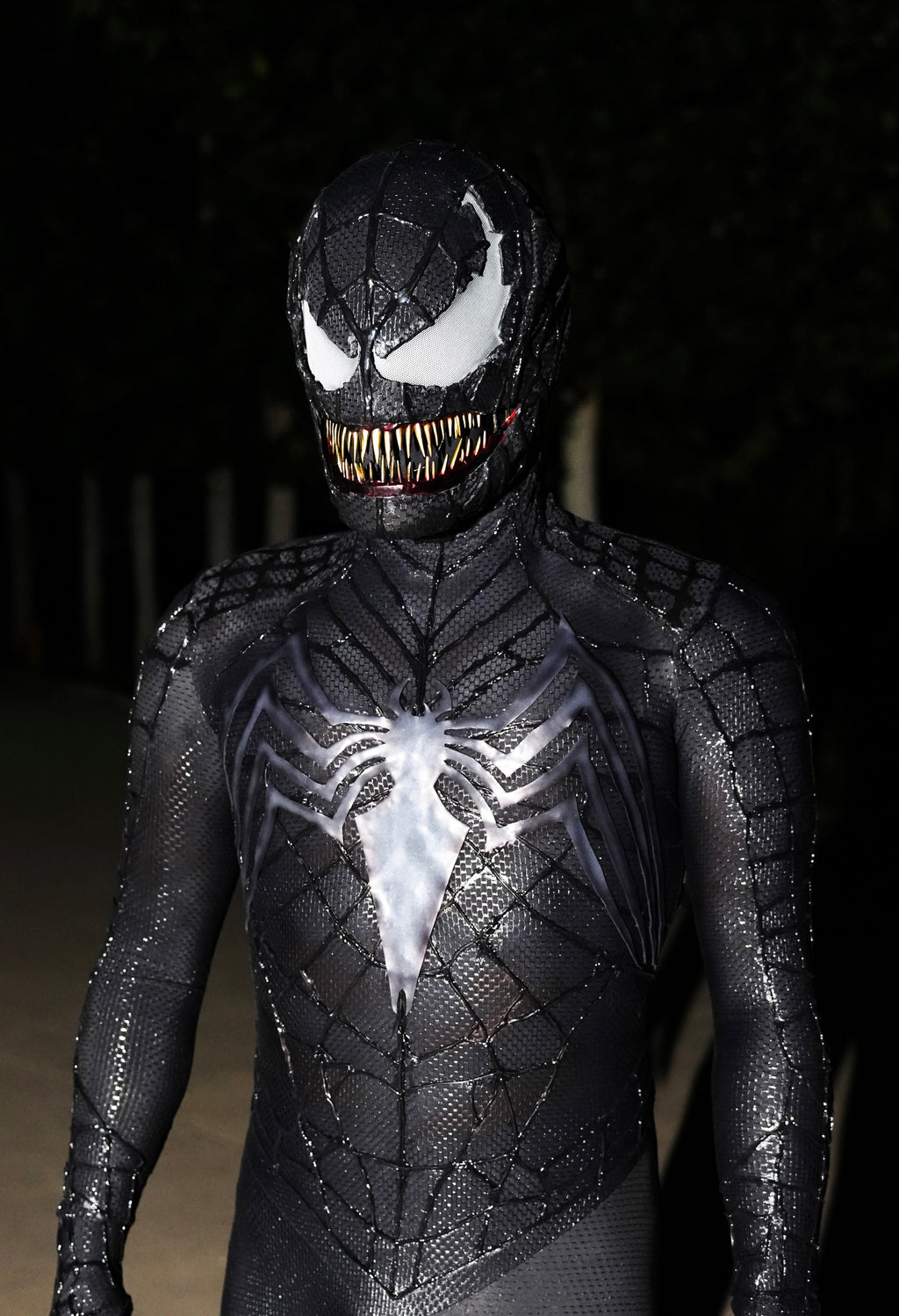 Vn suit with Face Shell