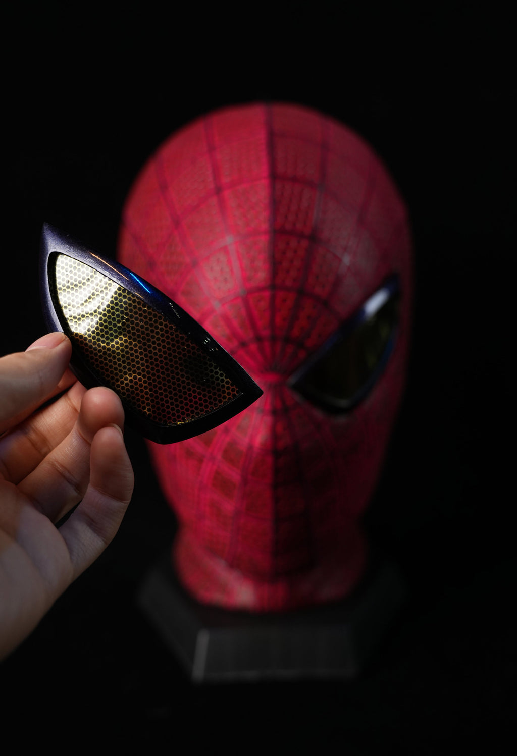 V1 Black-Red Mask With Face Shell (Small Lenses)