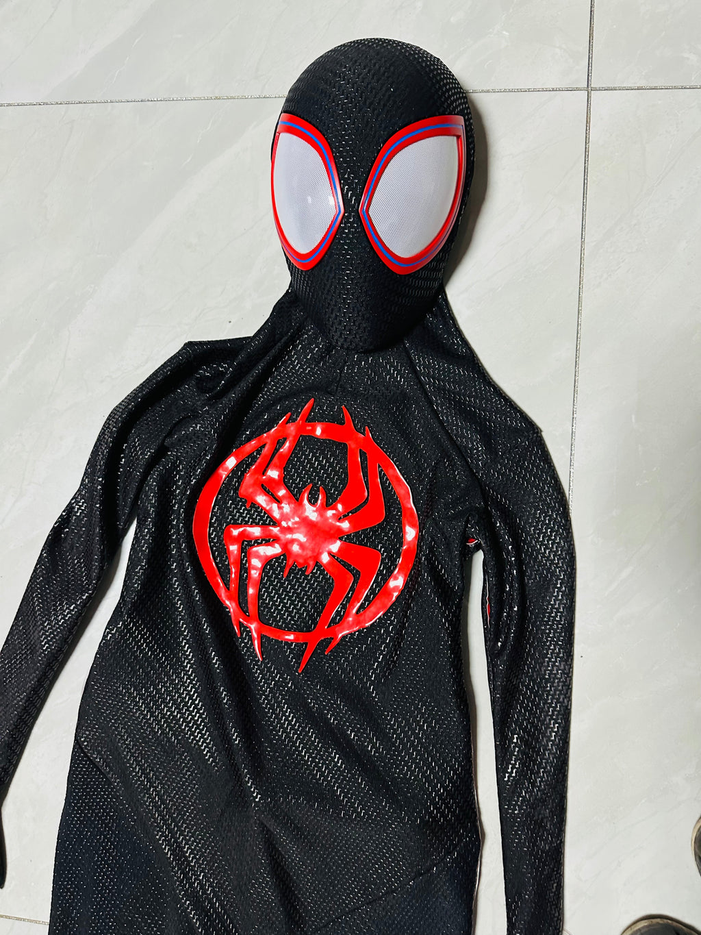 Black-Red Suit with Faceshell